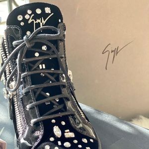 Giuseppe Zanotti Crystal Studded Sneakers